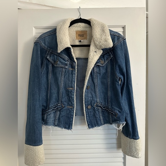 PAIGE Tori Sherpa-Trimmed Denim Jacket - Picture 4 of 8